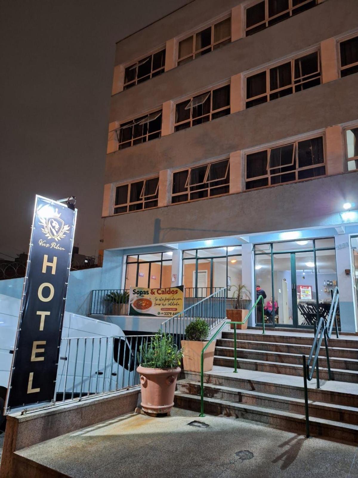 Vicz Hotel Curitiba Bagian luar foto